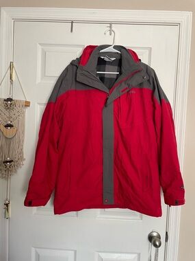 Columbia Mens M Jackets Red & Gray Waterproof Hooded Jacket and checkered inter